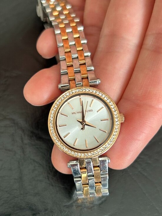 Michael Kors MK3298 Petite Darci Two-Tone Watch Crystal Bezel New Battery 7.5\